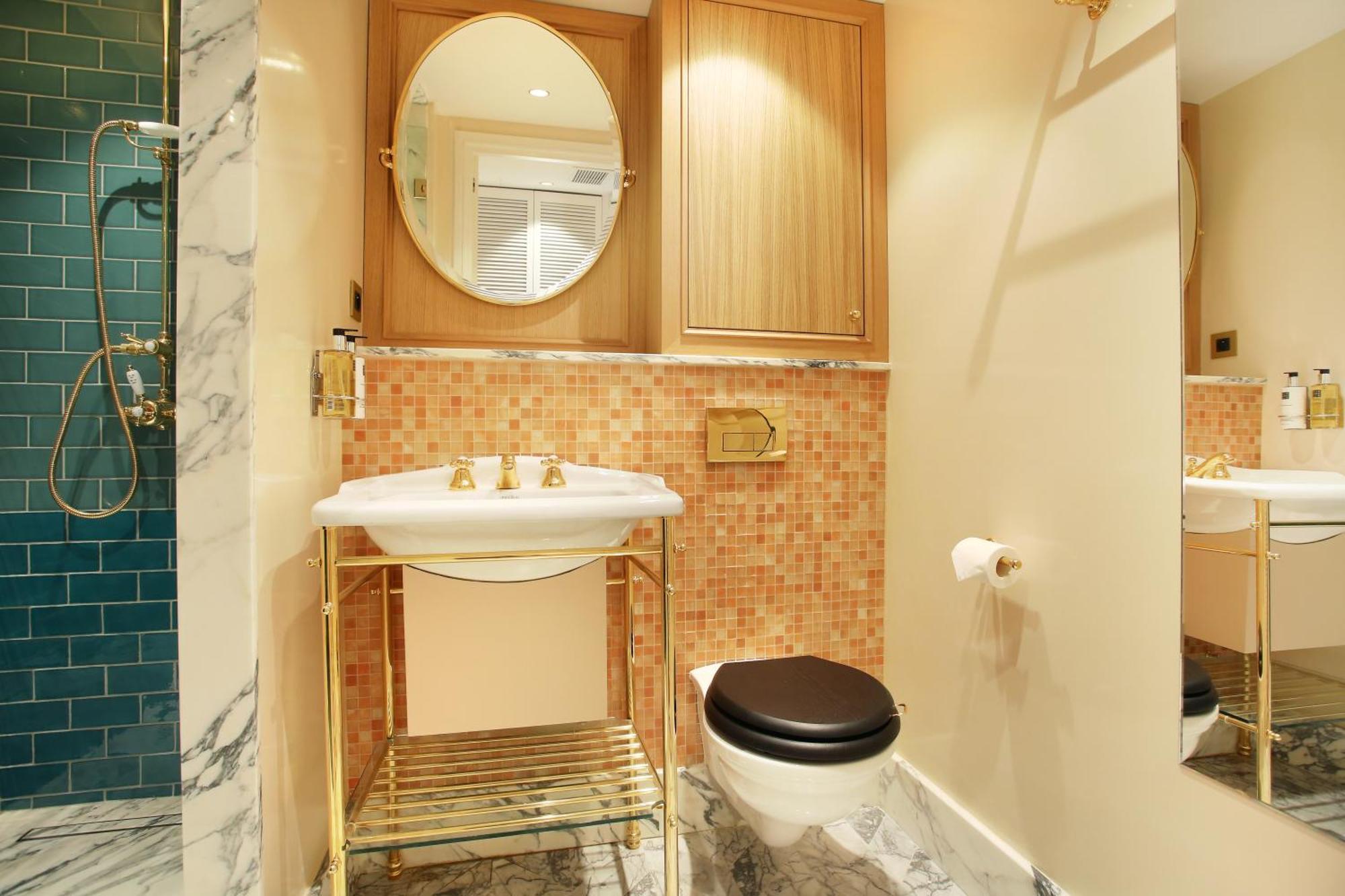 Makom Ferdinand Duval Aparthotel Paris